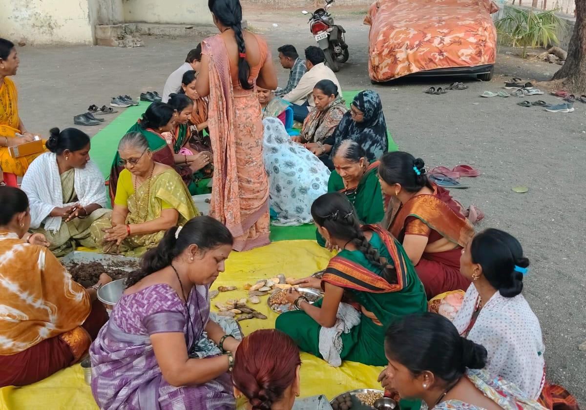 पर्यावरण दिनानिमित्त अमळनेरमध्ये हरित संकल्प